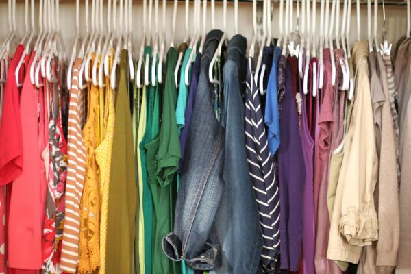 Clothes-grouped-by-color.jpg
